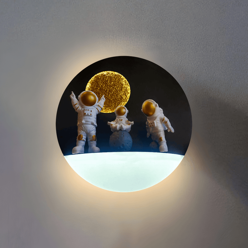 Astronaut Wall Light