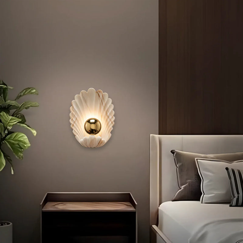 Seashell Aura Wall Light