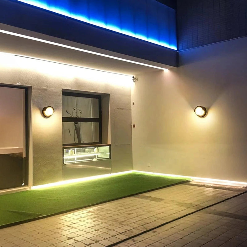 Cecidimus Round Led Outdoor Wall Facade Light