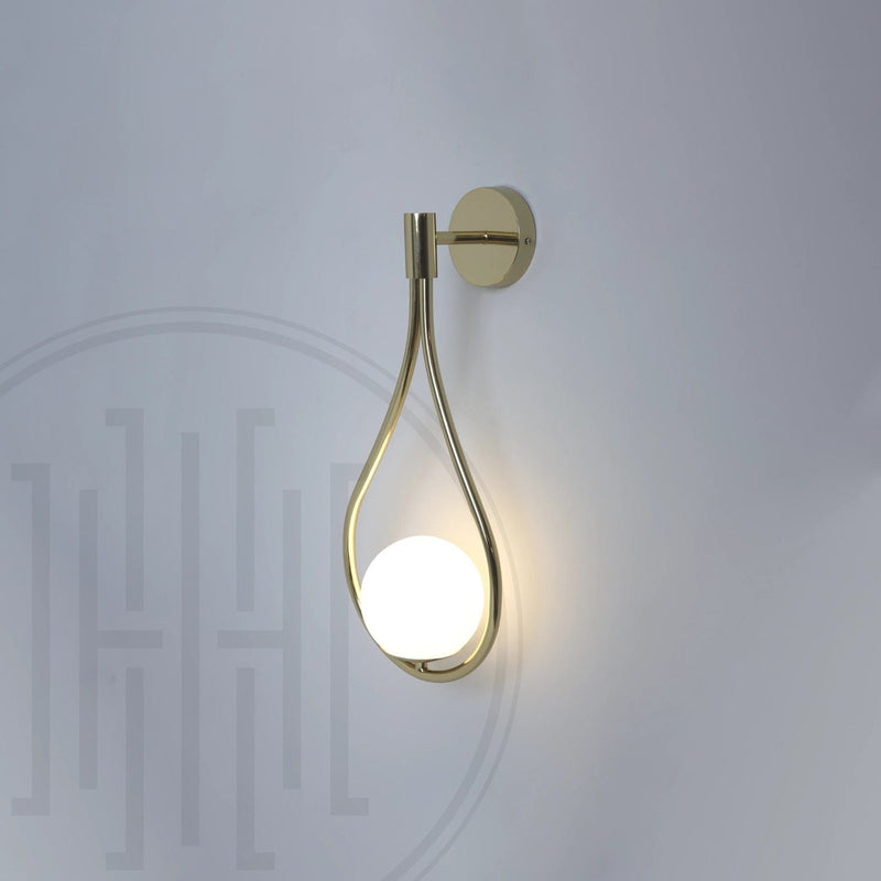 Munro Wall Light