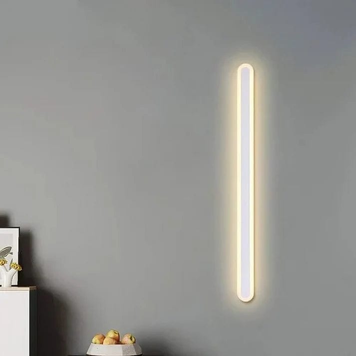 Sleek wall light