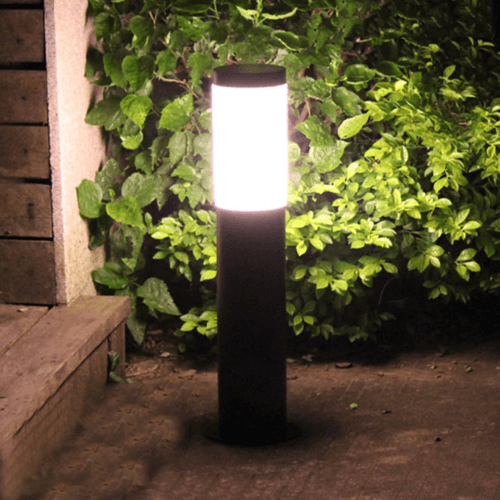 modern cylindrical bollard light 4